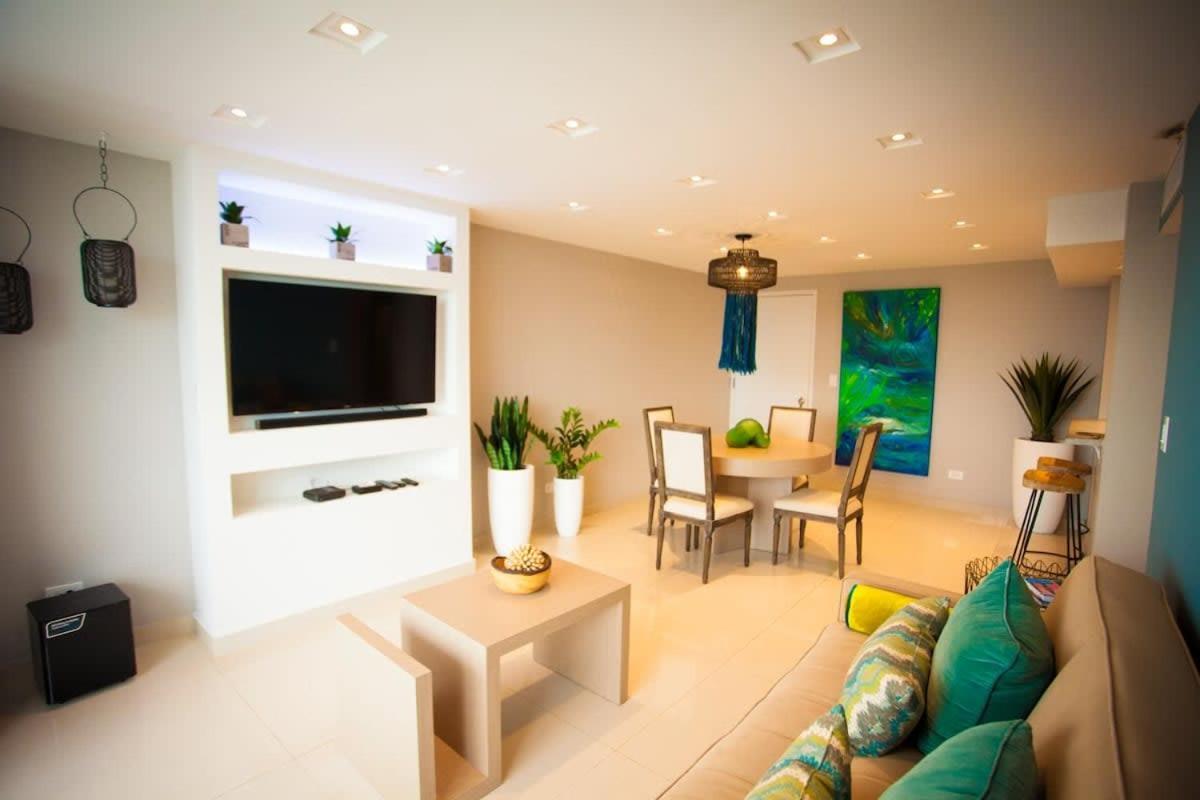 2Br Gem Ocean Front Building Isla Verde Beach 圣胡安 外观 照片