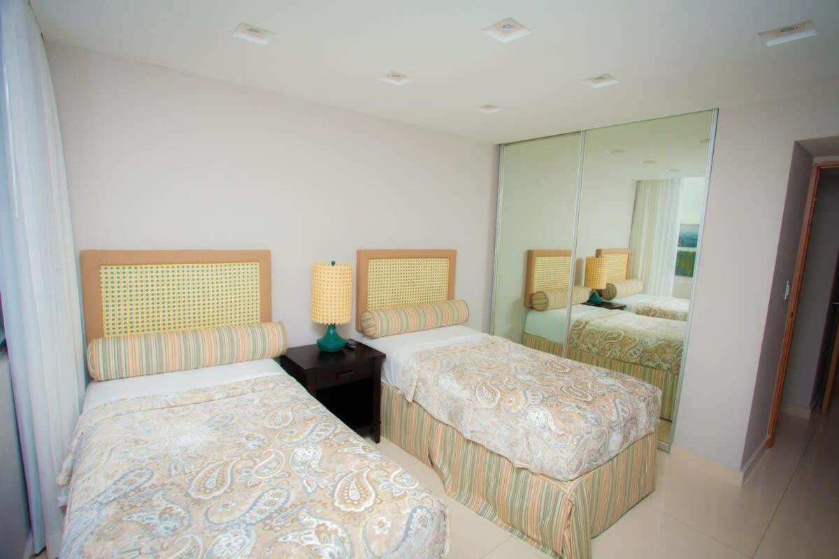2Br Gem Ocean Front Building Isla Verde Beach 圣胡安 外观 照片