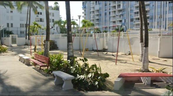 2Br Gem Ocean Front Building Isla Verde Beach 圣胡安 外观 照片